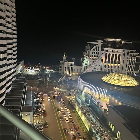 Aparthotel Orbi Plaza Tamara Batumi Zewnętrze zdjęcie
